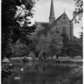 Klosterkirche und Schwanenteich im Sebastian-Bach-Garten - 1961