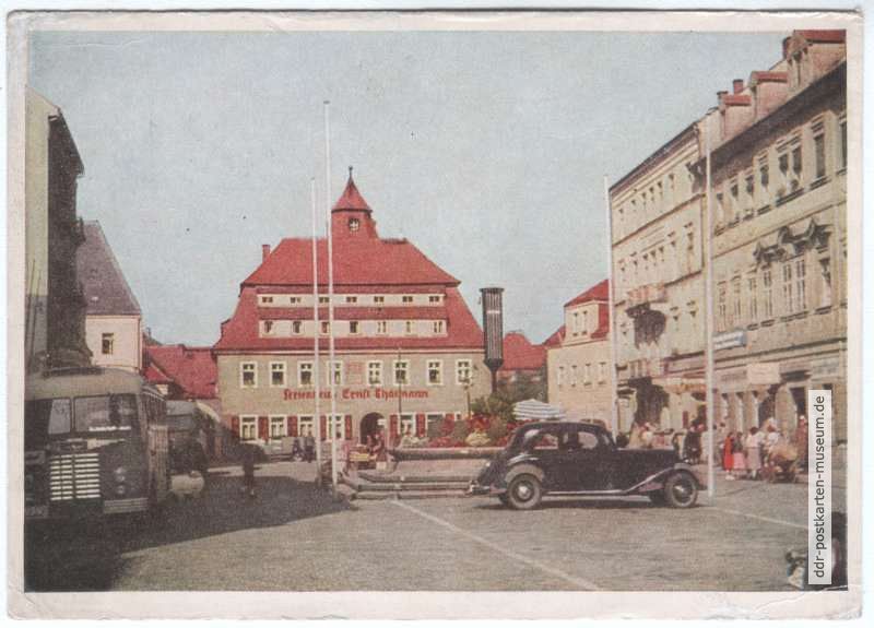 Marktplatz mit Ferienheim "Ernst Thälmann" - 1954
