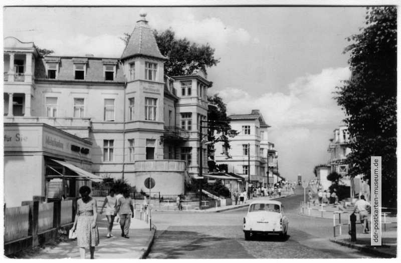 Karl-Marx-Straße mit FDGB-Erholungsheim "Julian Marchlewski" - 1967