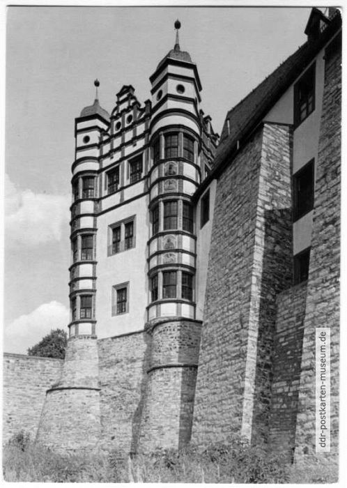 Schloß Bernburg, Westfassade der "Leuchte" mit Ecktürmen - 1978