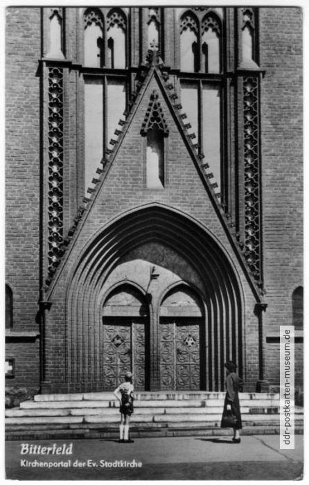 Portal der Evangelischen Stadtkirche - 1958