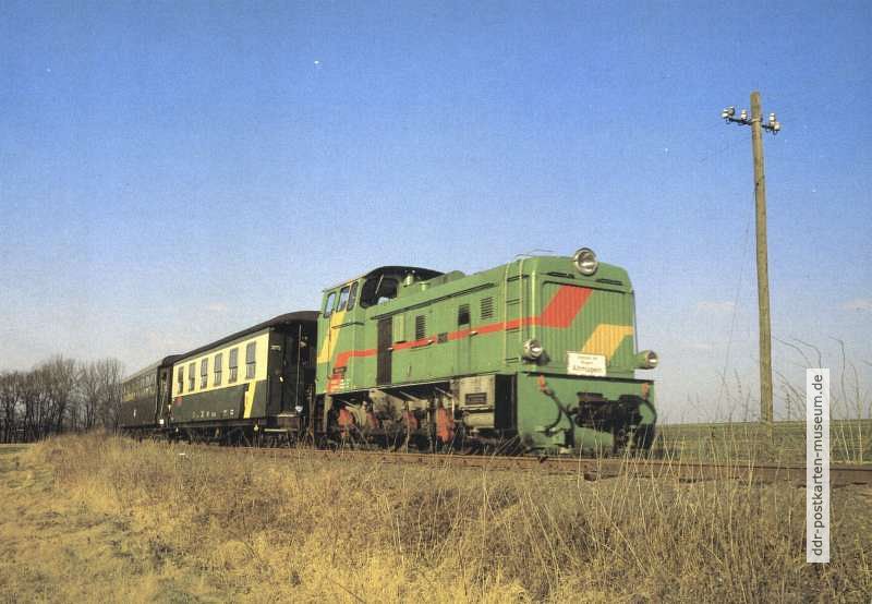 Döllnitzbahn Oschatz-Mügeln-Kemmlitz, Rumänische Diesellok im täglichen Personenverkehr - 1990