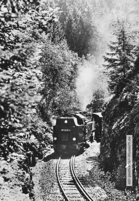 Harzquerbahn am Haltepunkt Tiefenbachmühle - 1985