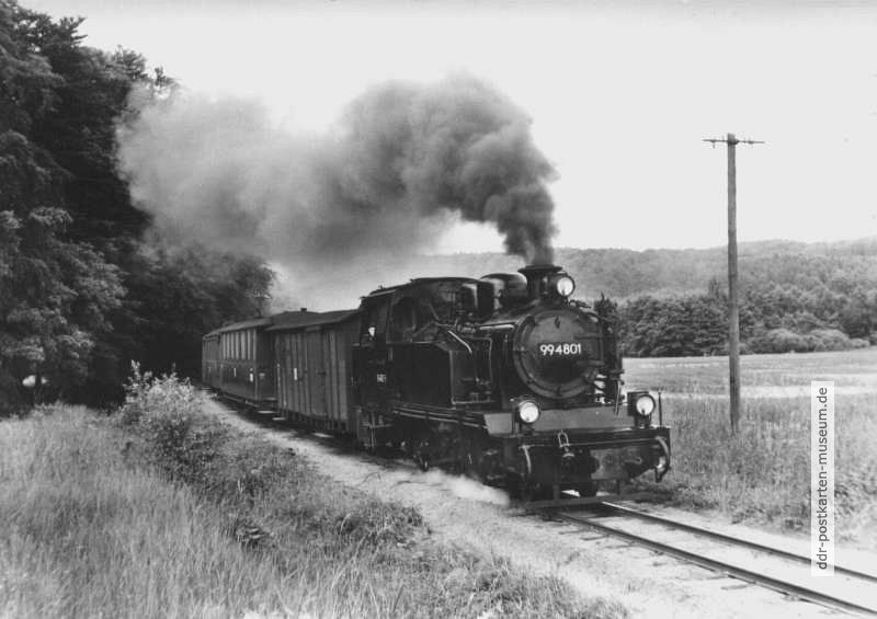 Schmalspurbahn Putbus-Göhren in der Steigung bei Garftitz - 1982