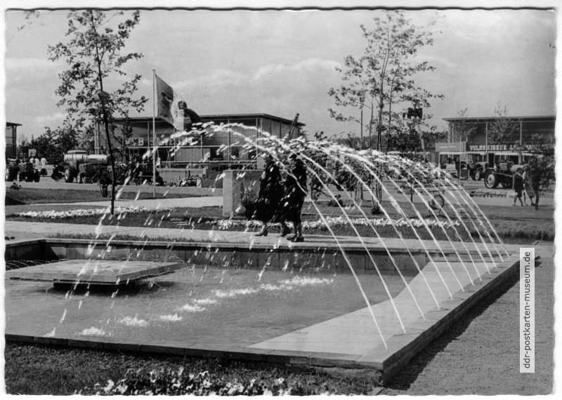 IGA, Wasserspiele im Rumänischen Garten - 1961
