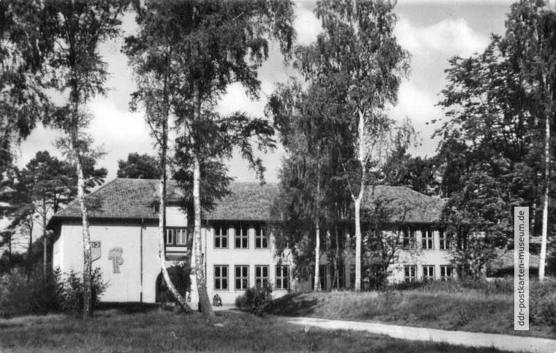 Pionierrepublik "Wilhelm Pieck" am Werbellinsee, Schule - 1960