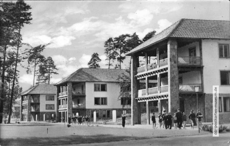 Pionierrepublik "Wilhelm Pieck" bei Altenhof, Pionierwohnhäuser - 1957