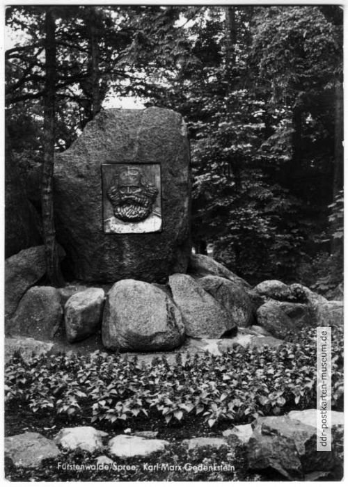 Karl-Marx-Gedenkstein - 1965