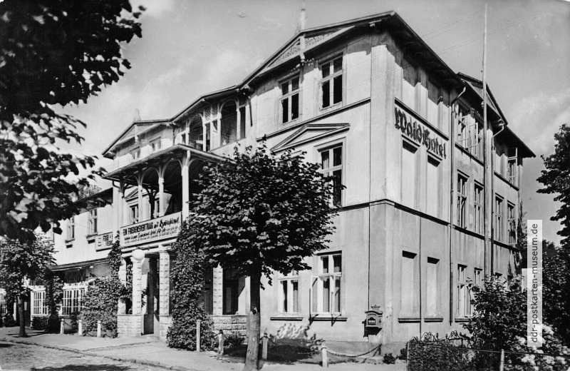 Göhren, FDGB-Erholungsheim "Friedrich Engels" (vormals "Wald-Hotel") - 1959