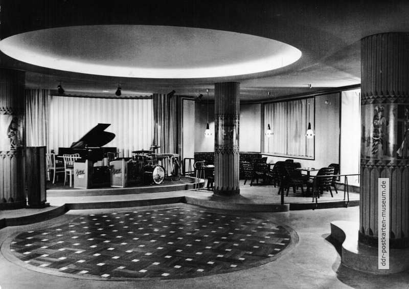 Prenzlau, Tanzbar im Hotel "Uckermark" - 1959