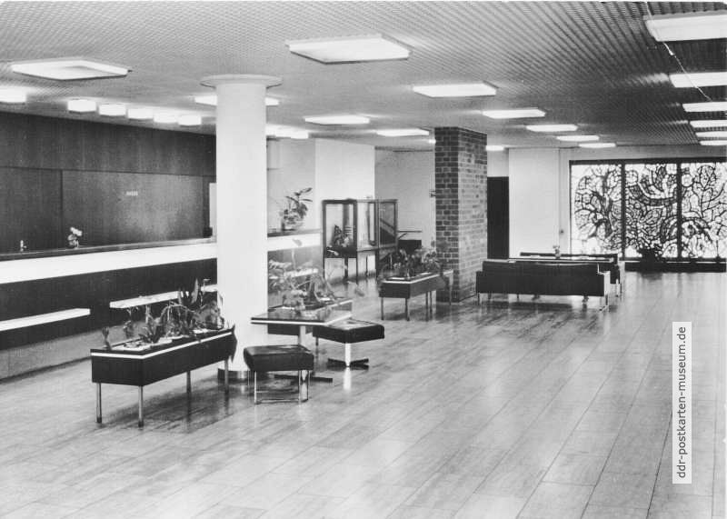 Schwerin, Foyer und Rezeption im Hotel "Stadt Schwerin" - 1979