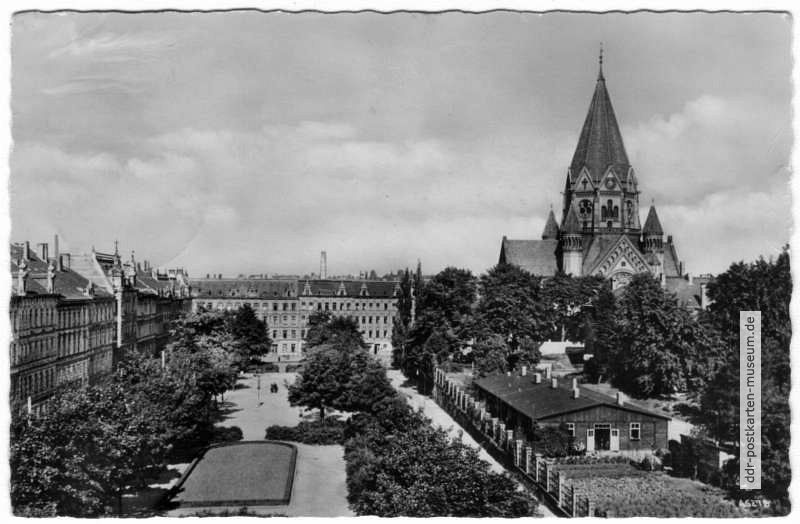 Lutherplatz mit Lutherkirche - 1956 / 1957