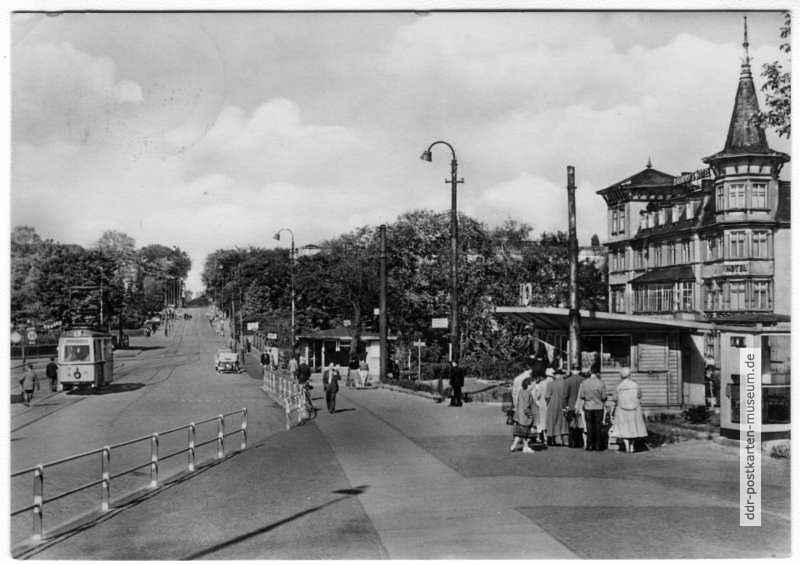 Bahnhofstraße, HO-Kiosk - 1960