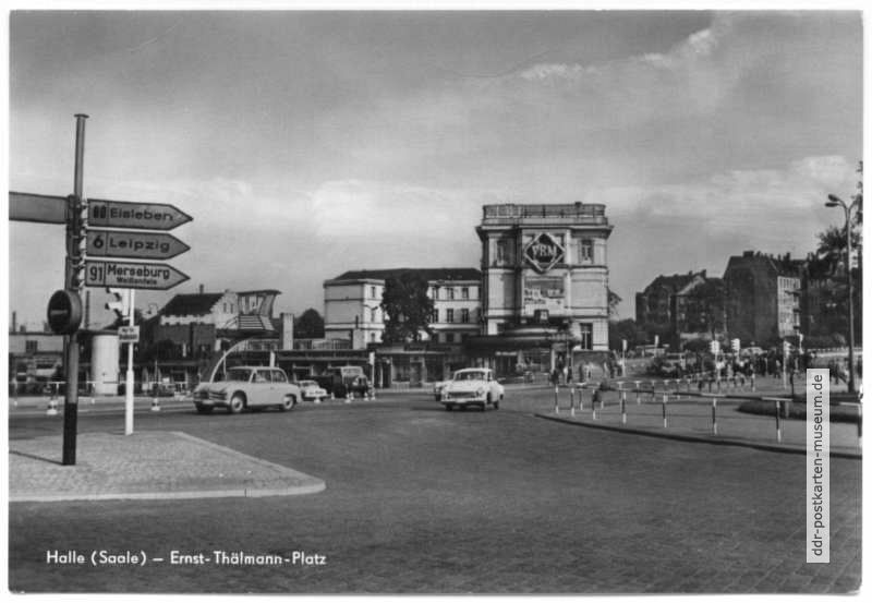 Ernst-Thälmann-Platz (vor dem Umbau) - 1964