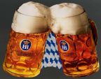 Vorderseite der Postkarte "Prost aus Bayern" mit ausgestanzten Biergläsern vom Hofbräuhaus - 2004