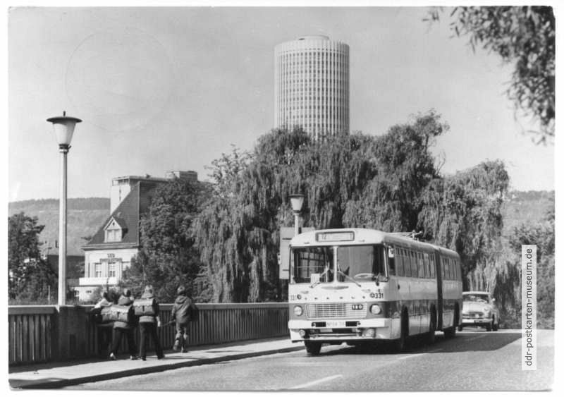 Paradiesbrücke und Universitäts-Hochhaus - 1973