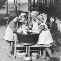 Waschfrauen bei der Arbeit - 1960