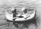Zwei Mann in einem Boot - 1970