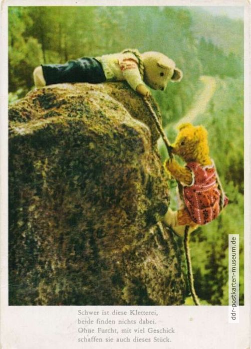 KARTE 2426 Teddy und Teddine klettern in der Sächsichen Schweiz - 1957
