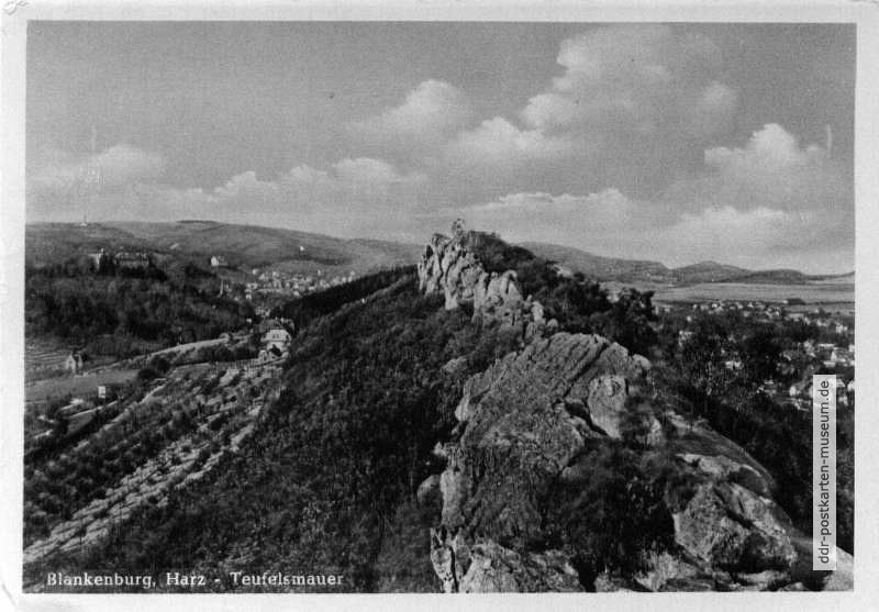Teufelsmauer mit Blick auf Blankenburg - 1950