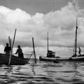Ostseefischer auf dem Bodden zwischen Rügen und Hiddensee - 1980