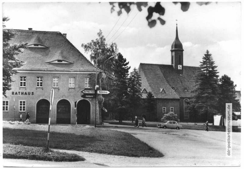 Karl-Marx-Straße, Rathaus und Kirche in Limbach - 1978