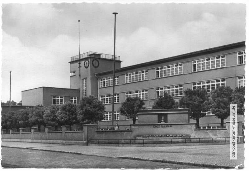 Ernst-Thälmann-Oberschule - 1964
