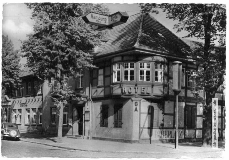 HO-Gaststätte und Hotel "Mecklenburger Hof" - 1957