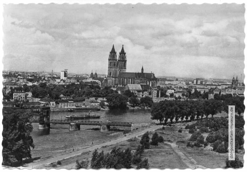 Blick über die Elbe zum Dom - 1956