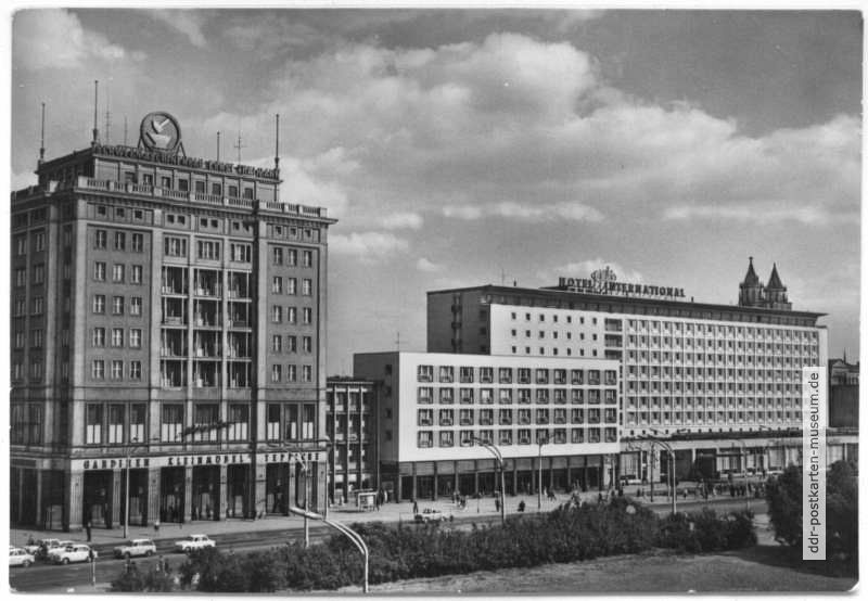 Otto-von-Guericke-Straße und Hotel "International" - 1971