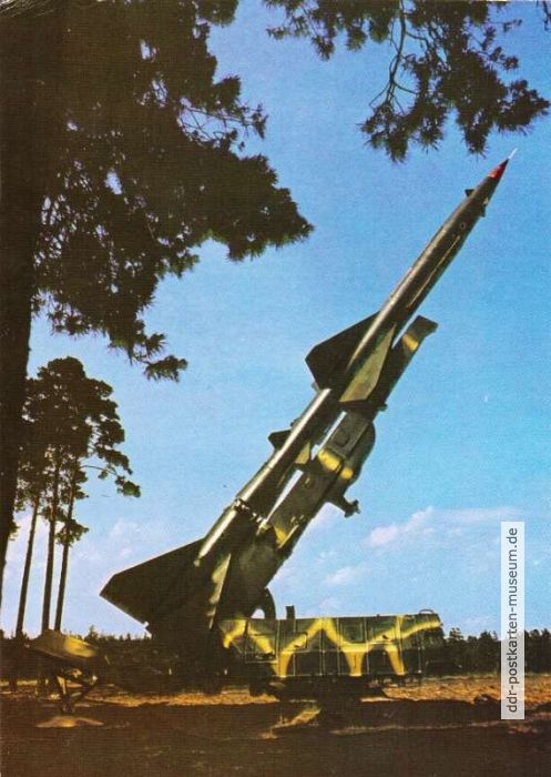 Luftabwehrrakete der NVA - 1976