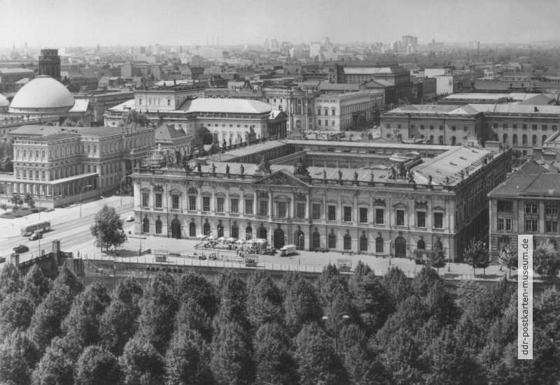 Blick vom Berliner Dom zum Museum für Deutsche Geschichte - 1979