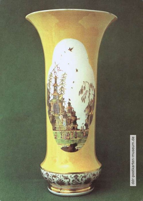 Flötenvase mit Chinoiservien von H. Hövoldt, 1727 Meißen - 1982