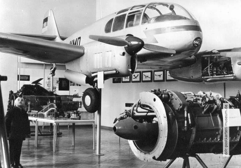 Abteilung Luftverkehr mit Lufttaxi von 1954 "Super-Aero 45" (CSSR) - 1966 / 75