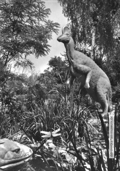 Saurierparkanlage mit Corythosaurus aus der Kreidezeit - 1983