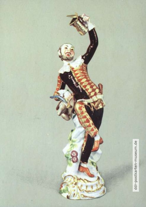 Porzellansammlung, Figur "Harlekin mit Deckelkanne" von 1764 J.J. Kaendler - 1967