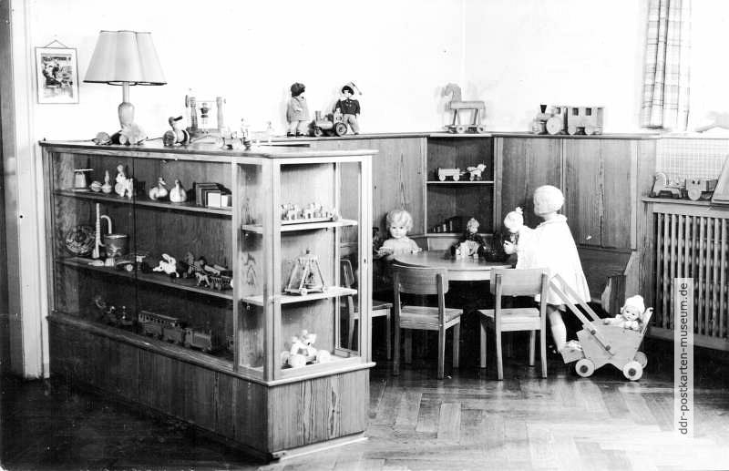 Deutsches Spielzeugmuseum Sonneberg, Kinderspielecke - 1960