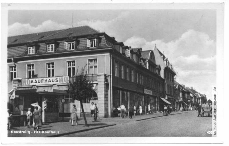 Wilhelm-Pieck-Straße, HO-Kaufhaus - 1956