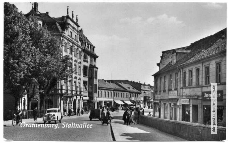 Stalinallee (später Straße des Friedens) - 1960