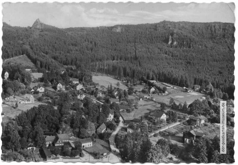 Blick vom Berg Oybin zum Scharfenstein - 1958