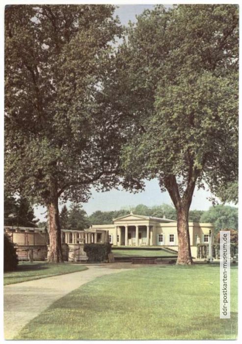 Schloß Charlottenhof im Park Sanssouci - 1969