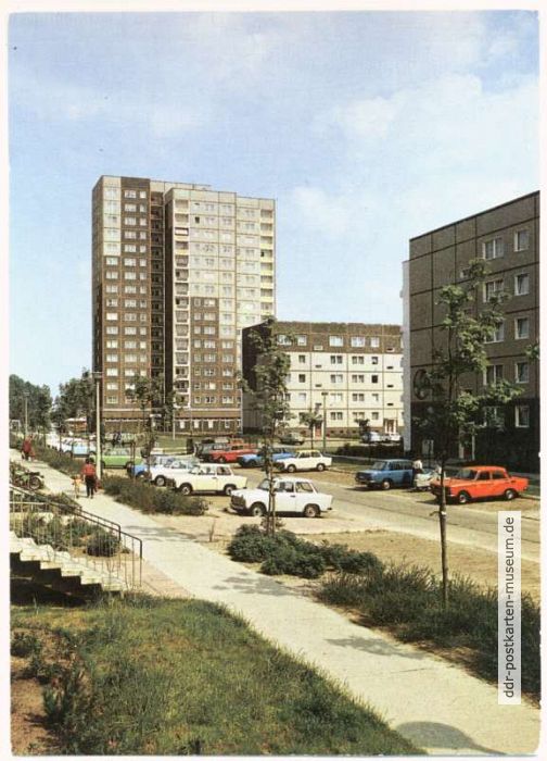 Hochhaus im Neubaugebiet Schlaatz - 1987
