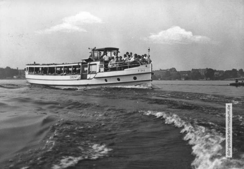 Fahrgastschiff "Schmöckwitz" der Weißen Flotte Berlin - 1972 / 1973