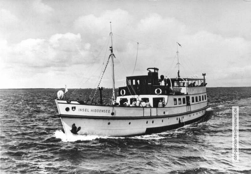 MS "Insel Hiddensee" der Weißen Flotte Stralsund auf Fahrt nach Hiddensee - 1961