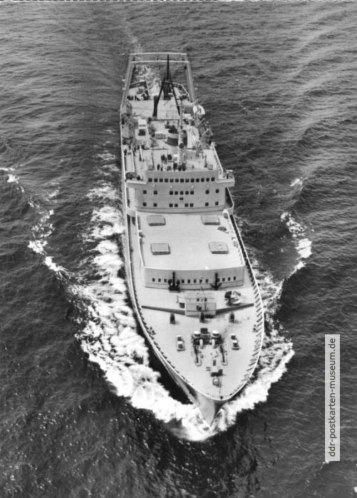 Transport- und Verarbeitungsschiff "Junge Garde" - 1972