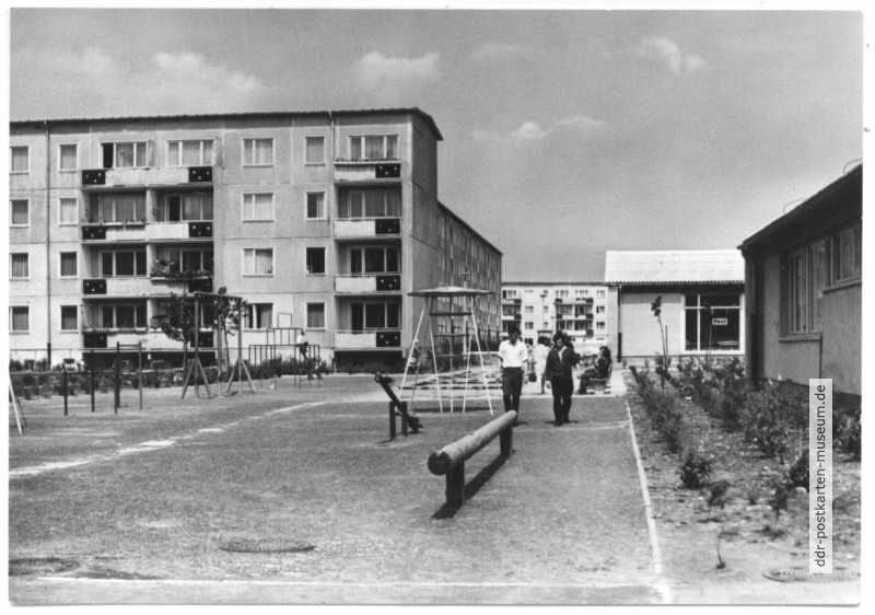 Schwerin-Lankow, Neubauten der AWG - 1967