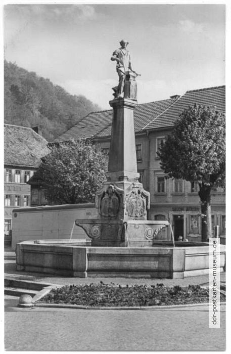 Waffenschmiedbrunnen - 1962
