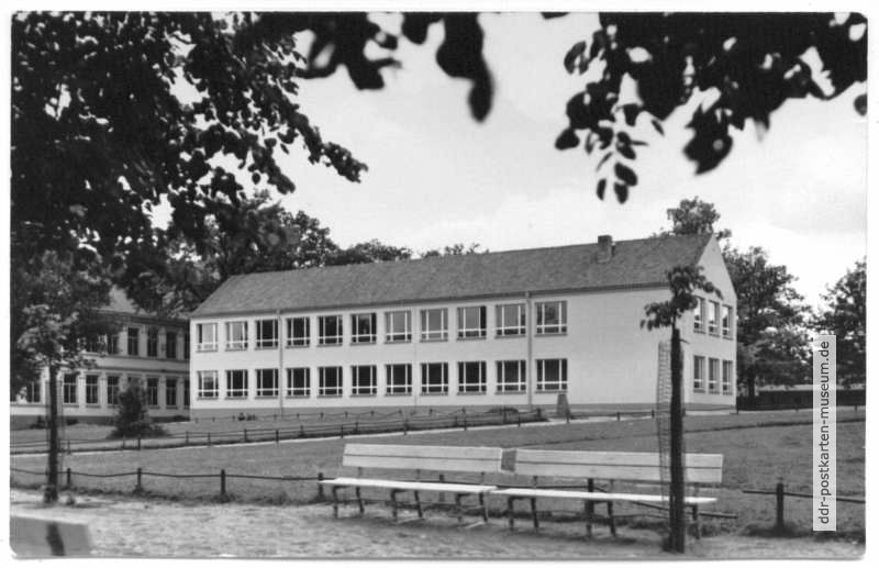 Neue Schule - 1964
