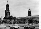 Trabant 601 parkt gegenüber dem Neuen Rathaus in Dresden - 1976