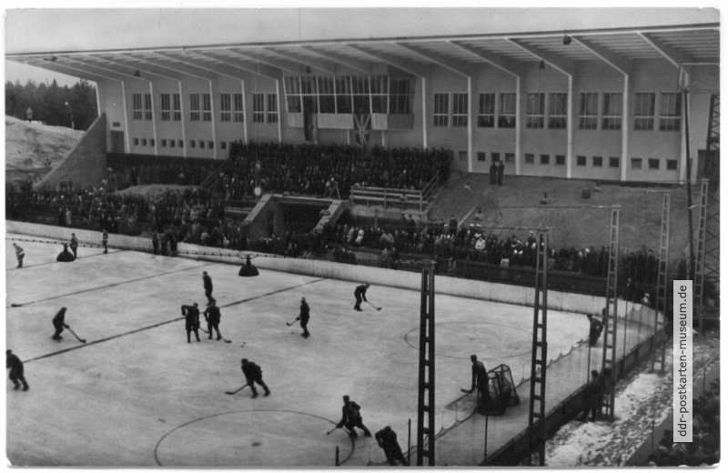 Länderspiel DDR-Kanada im Kunsteisstadion - 1960